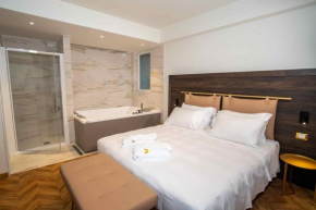 Jacuzzi Suite Home by Enjoy Garda Hotel, Peschiera Del Garda